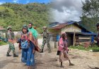 Satgas Yonif 711/Raksatama Gencarkan Komsos di Distrik Aradide